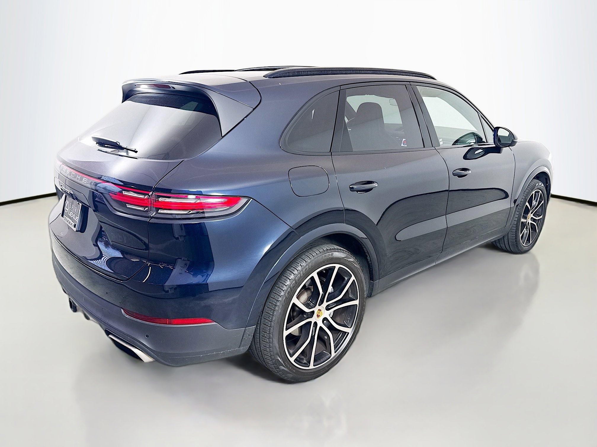 Used 2023 Porsche Cayenne image 7