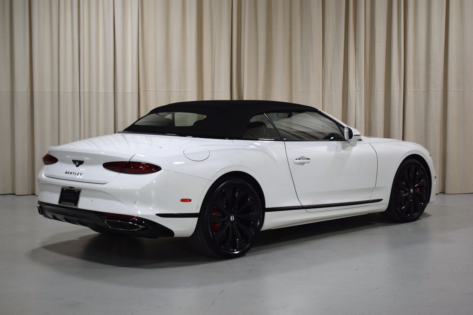 New 2026 Bentley Continental GTC image 3