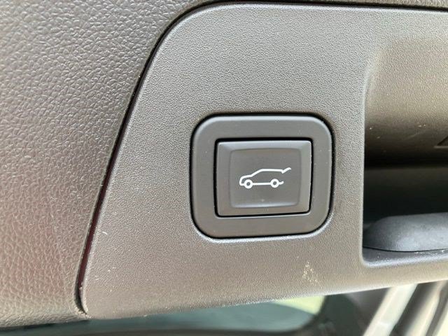 Used 2023 Buick Envision Essence w/ Sport Touring Package AWD/4WD image 23