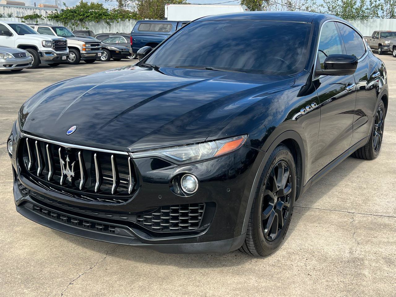 Used 2018 Maserati Levante AWD/4WD image 60