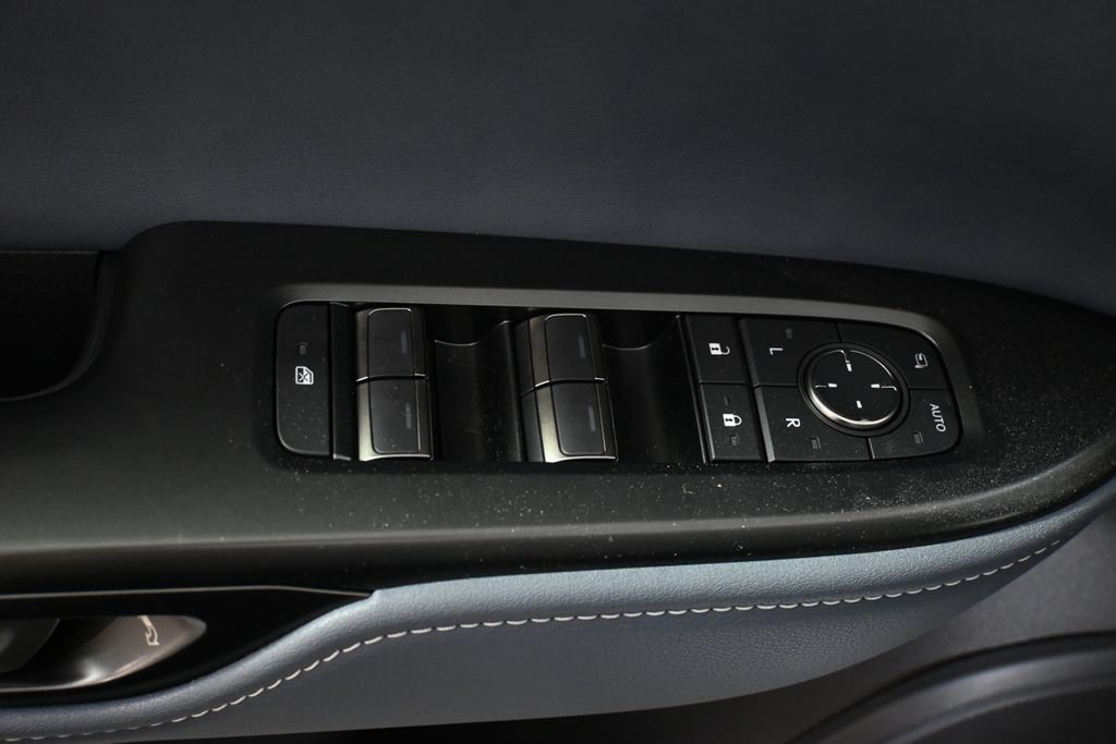 New 2026 Lexus RZ 450e AWD w/ Technology Package image 30