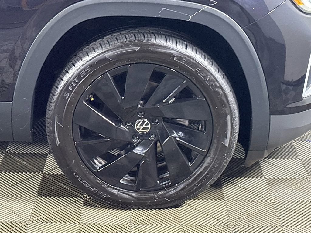 Used 2024 Volkswagen Atlas SE image 22