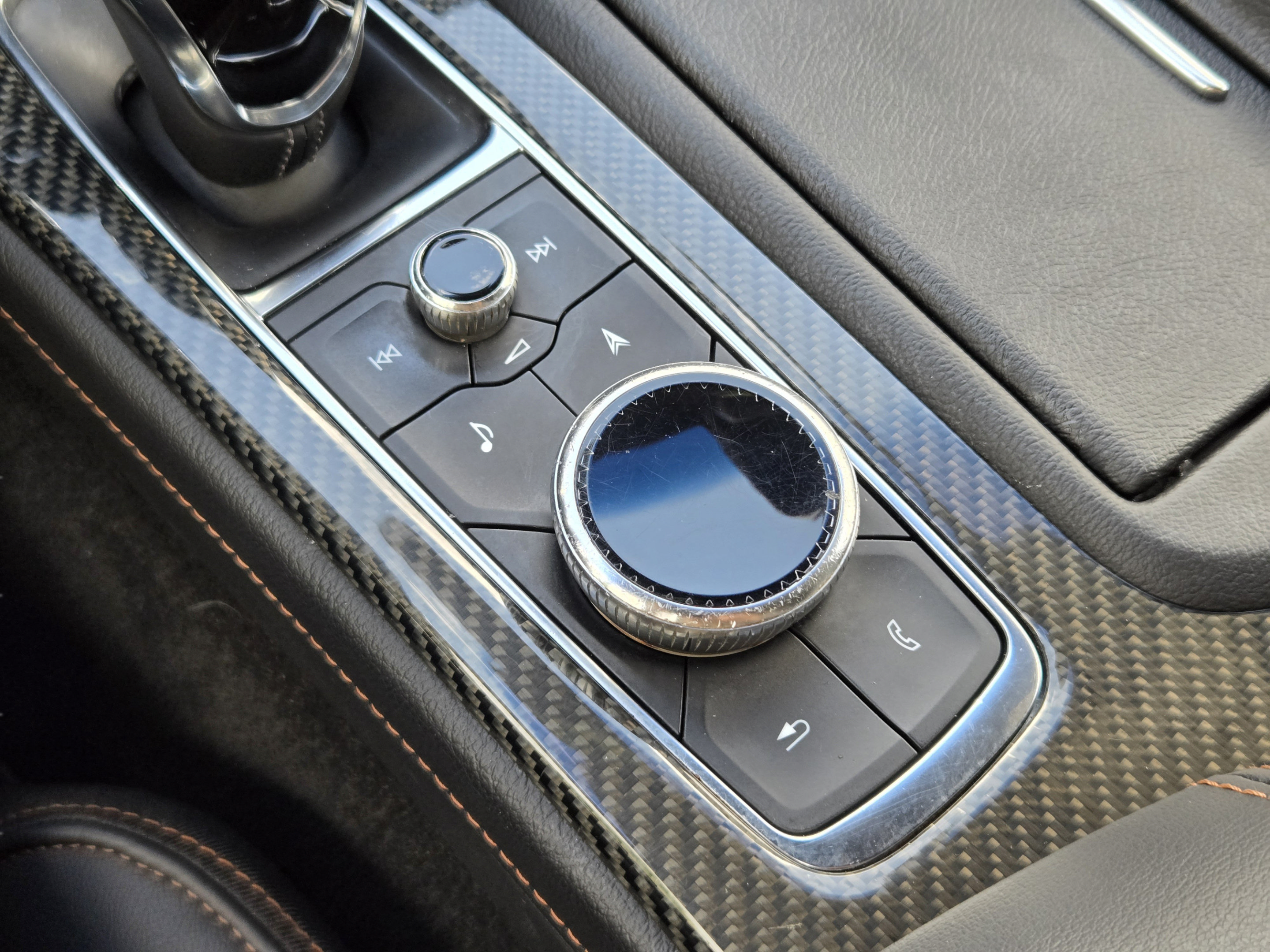 Used 2022 Cadillac CT5 V w/ Premium Package RWD image 18