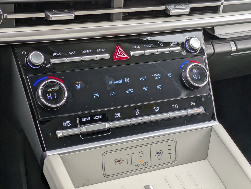 Used 2026 Hyundai Santa Fe SEL AWD/4WD image 24