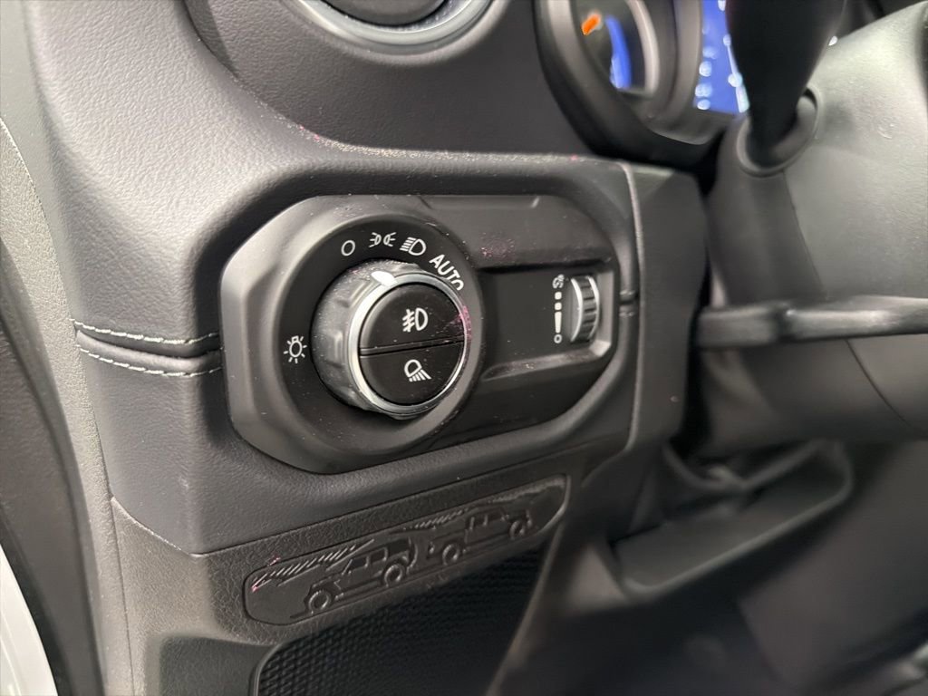 New 2026 Jeep Gladiator Sport image 17