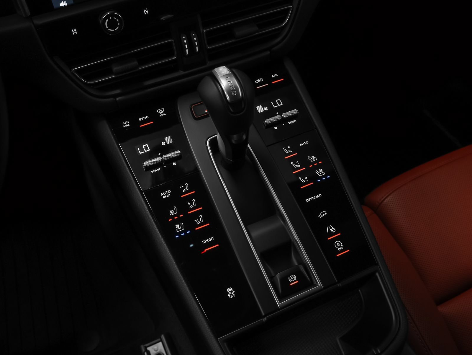 Certified 2026 Porsche Macan AWD/4WD image 37