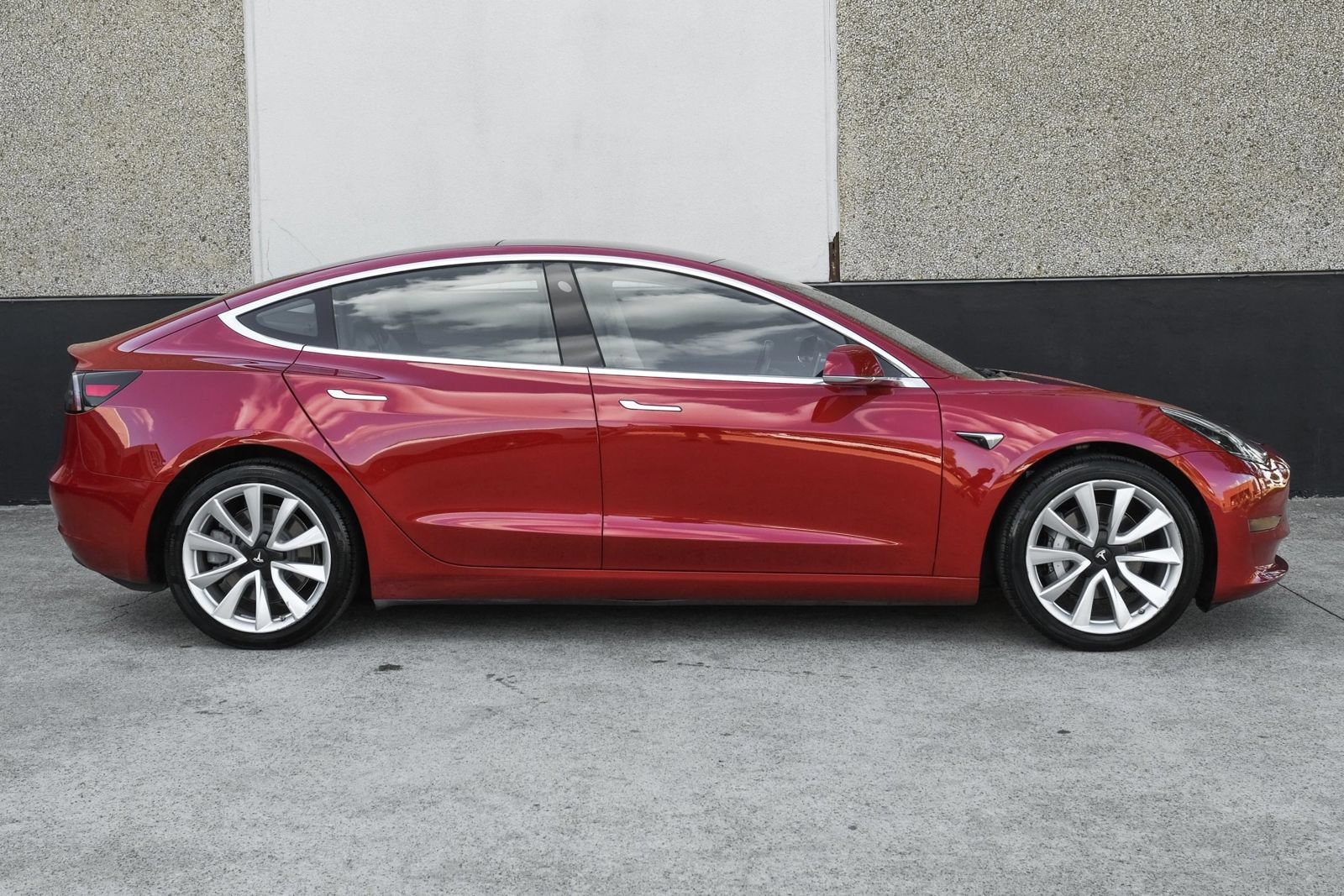 Used 2019 Tesla Model 3 Long Range AWD/4WD image 7