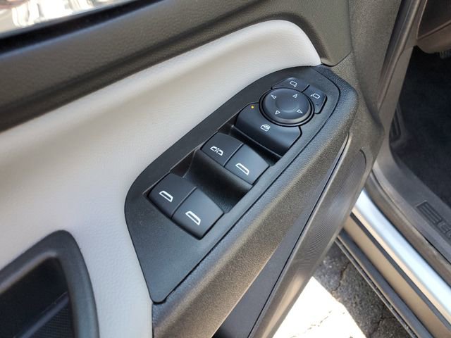 Certified 2024 Chevrolet Equinox LS w/ LS Convenience Package FWD image 19