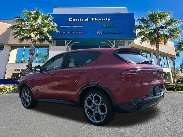 Used 2024 Alfa Romeo Tonale Veloce AWD/4WD image 7