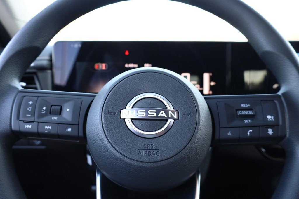 New 2026 Nissan Kicks SV image 9