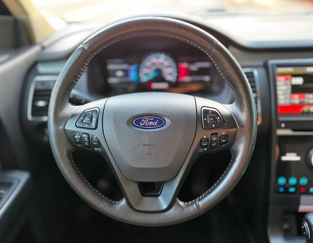 Used 2015 Ford Flex Limited w/ Equipment Group 301A FWD image 32