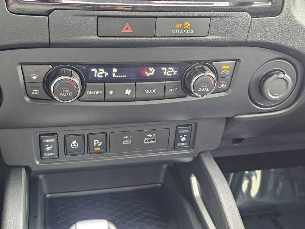 Used 2022 Nissan Frontier SV AWD/4WD image 15