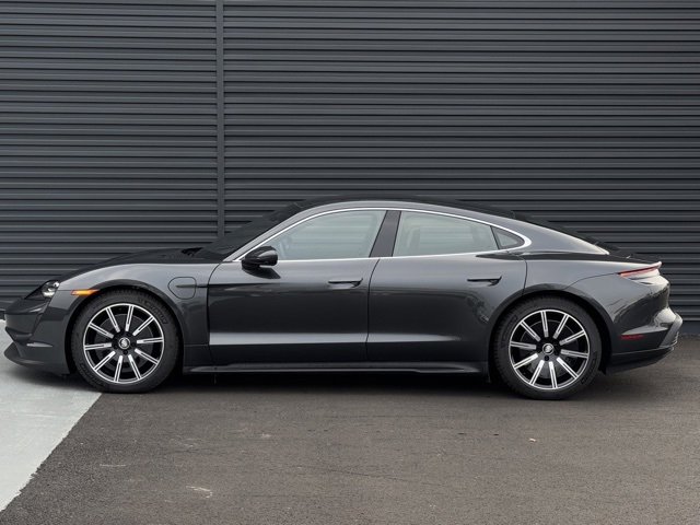 New 2024 Porsche Taycan 4S image 2