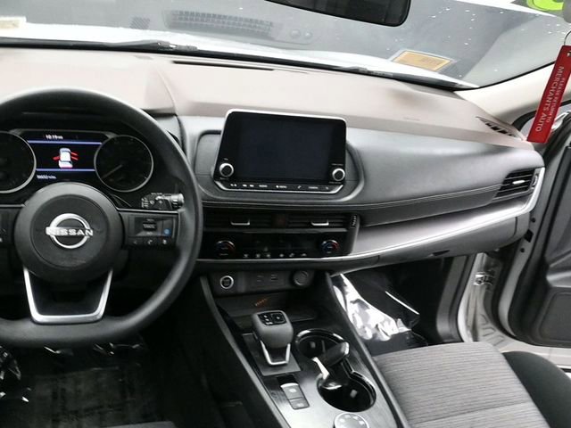 Used 2023 Nissan Rogue SV image 14