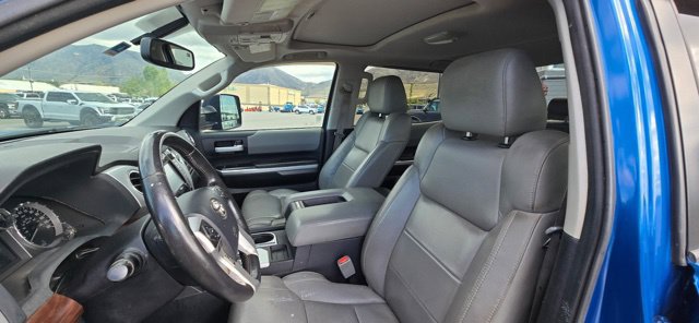 Used 2016 Toyota Tundra Limited w/ Limited Premium Package AWD/4WD image 15