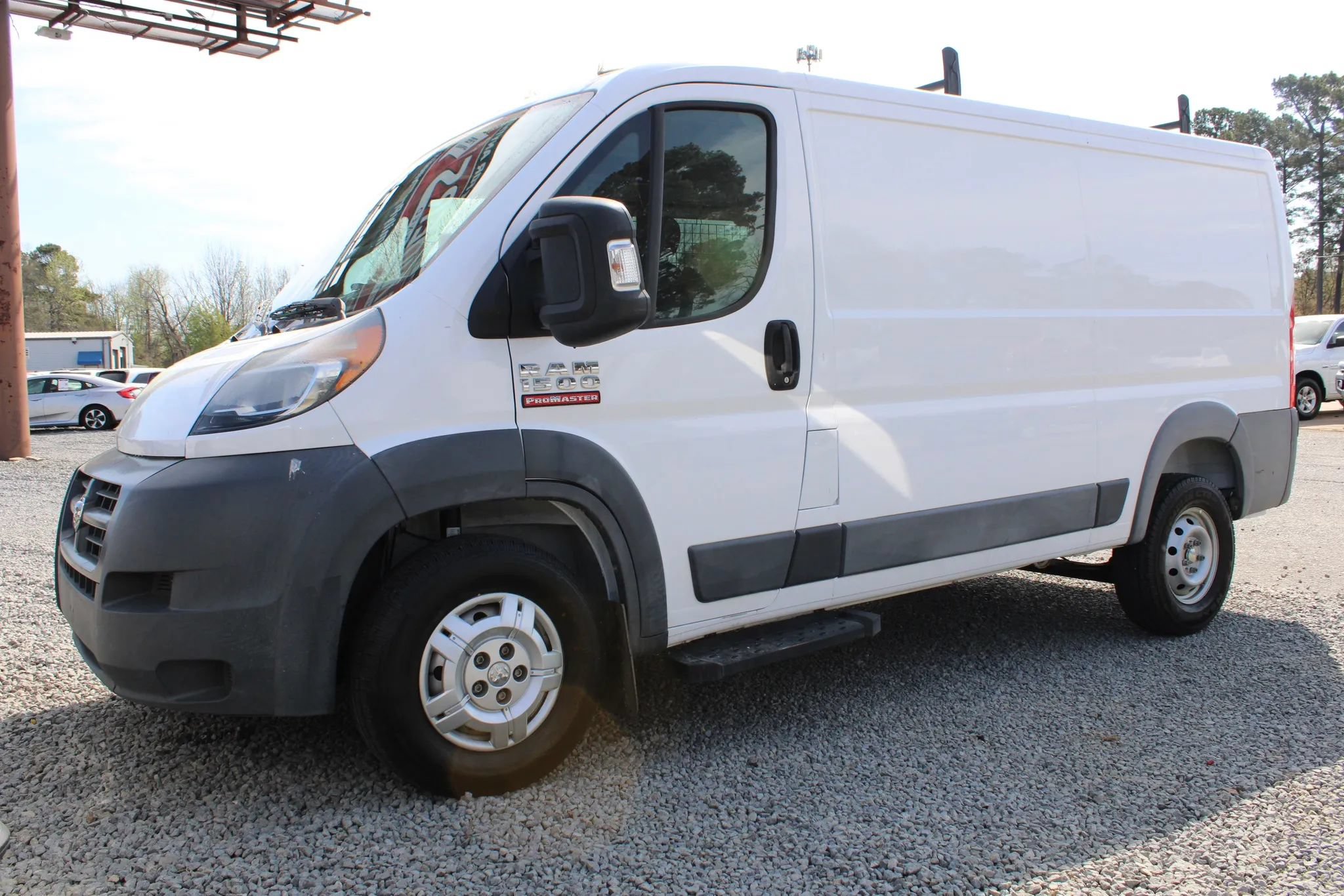 Used 2018 RAM ProMaster 1500 w/ Mopar Trailer Tow Group FWD image 3