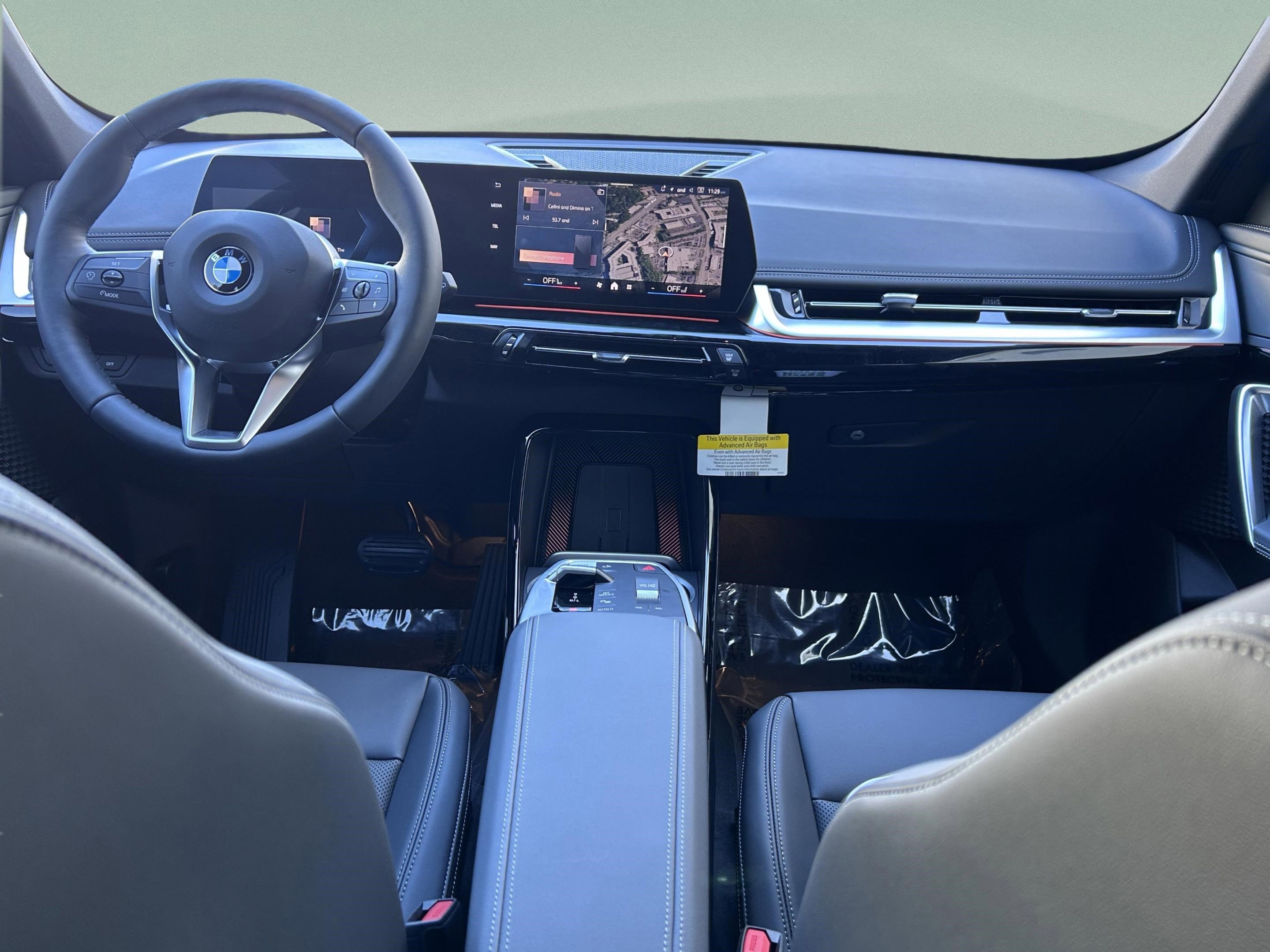 Used 2025 BMW X1 xDrive28i w/ Convenience Package image 9