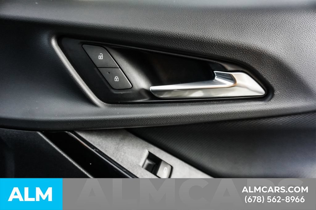 Used 2025 Chevrolet Equinox LT FWD image 47
