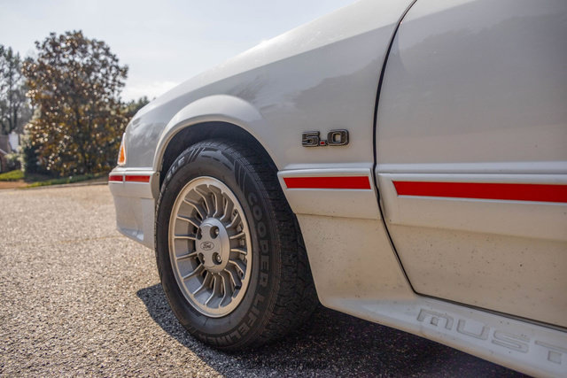 Used 1987 Ford Mustang GT RWD image 48