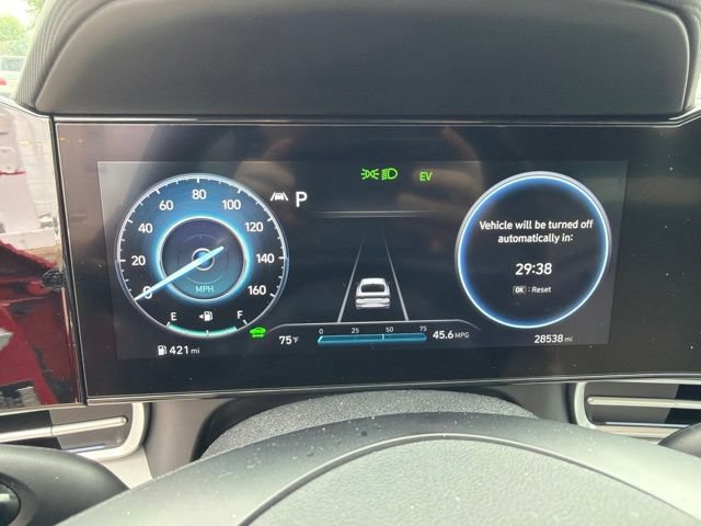 Used 2023 Hyundai Elantra Limited w/ Cargo Package FWD image 14