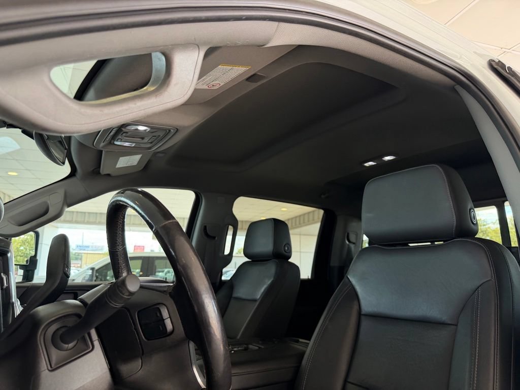 Used 2020 Chevrolet Silverado 2500 LT w/ Texas Edition AWD/4WD image 14
