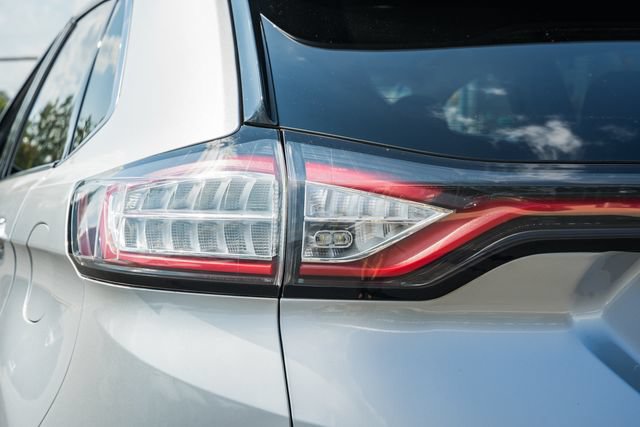 Used 2017 Ford Edge SEL AWD/4WD image 7