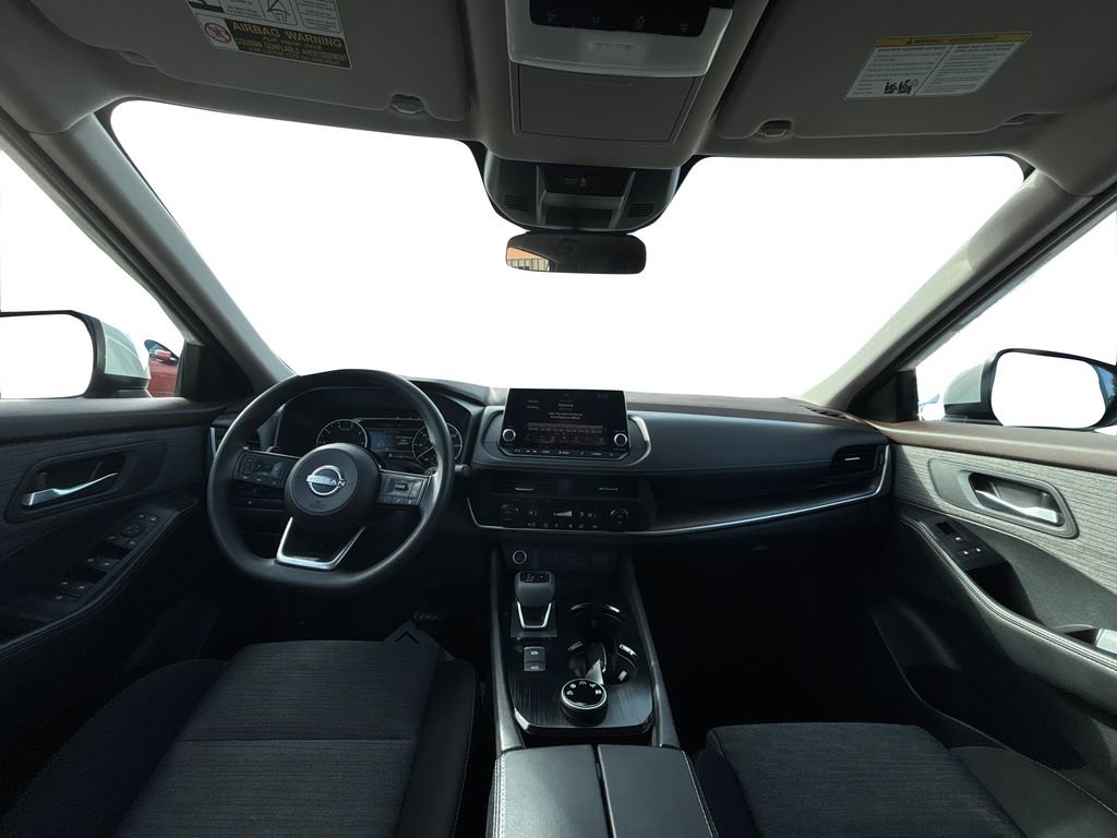 Used 2023 Nissan Rogue SV image 17