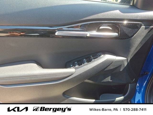 Certified 2025 Kia Seltos S AWD/4WD image 9