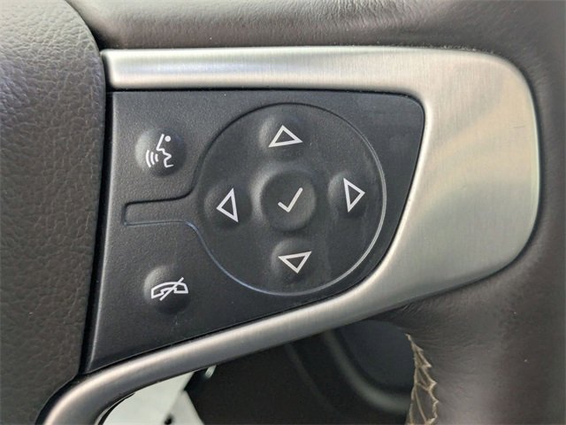 Used 2017 GMC Sierra 2500 SLT w/ Driver Alert Package image 17