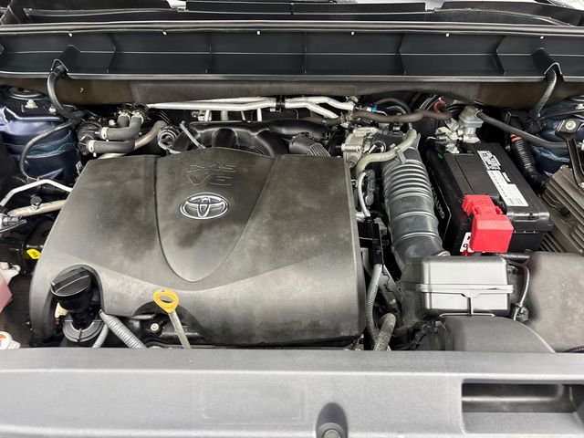 Used 2020 Toyota Highlander Platinum AWD/4WD image 36