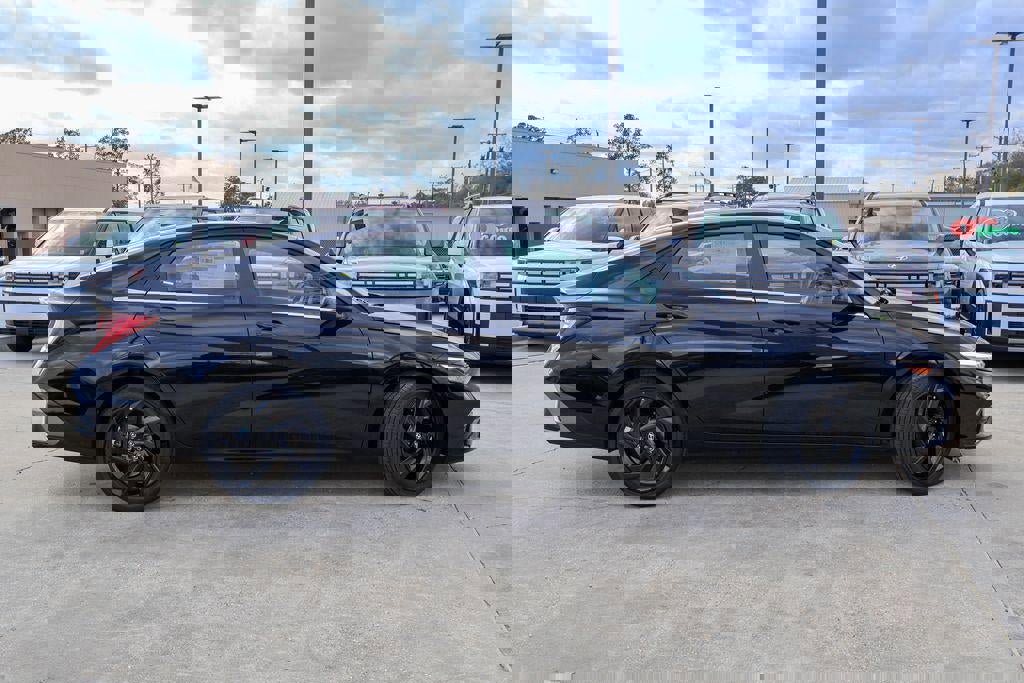 New 2026 Hyundai Elantra SEL Sport Premium w/ Cargo Package image 25