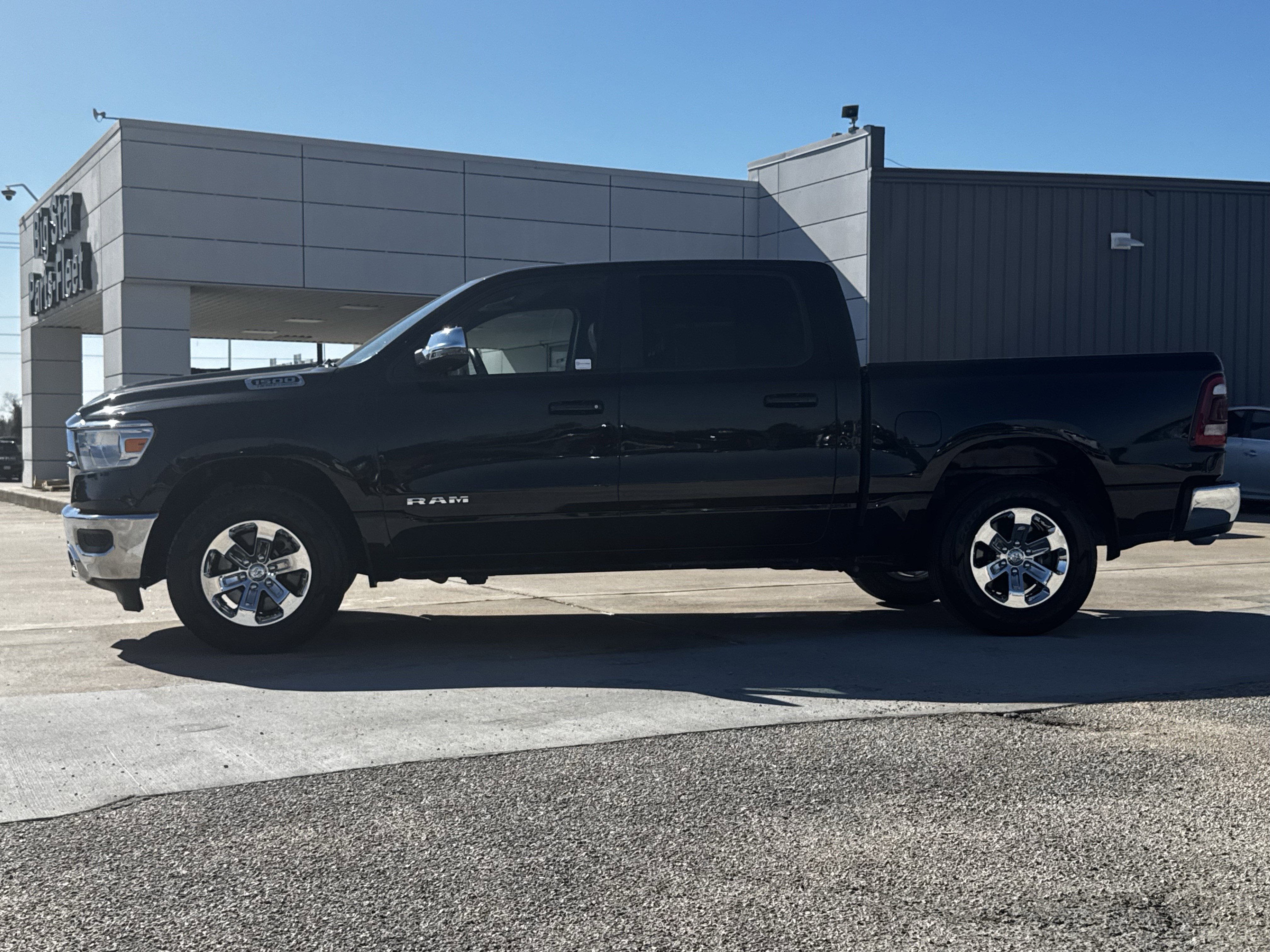 Used 2024 RAM 1500 Laramie image 7