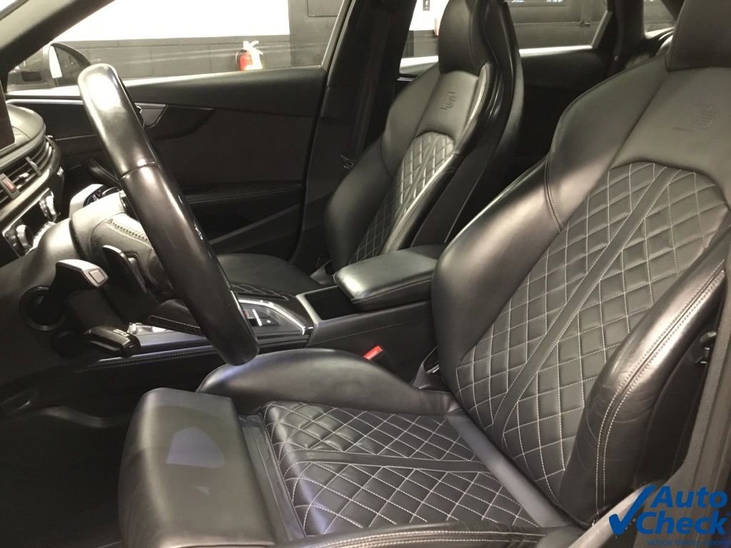 Used 2018 Audi S4 Prestige w/ Prestige Package image 24