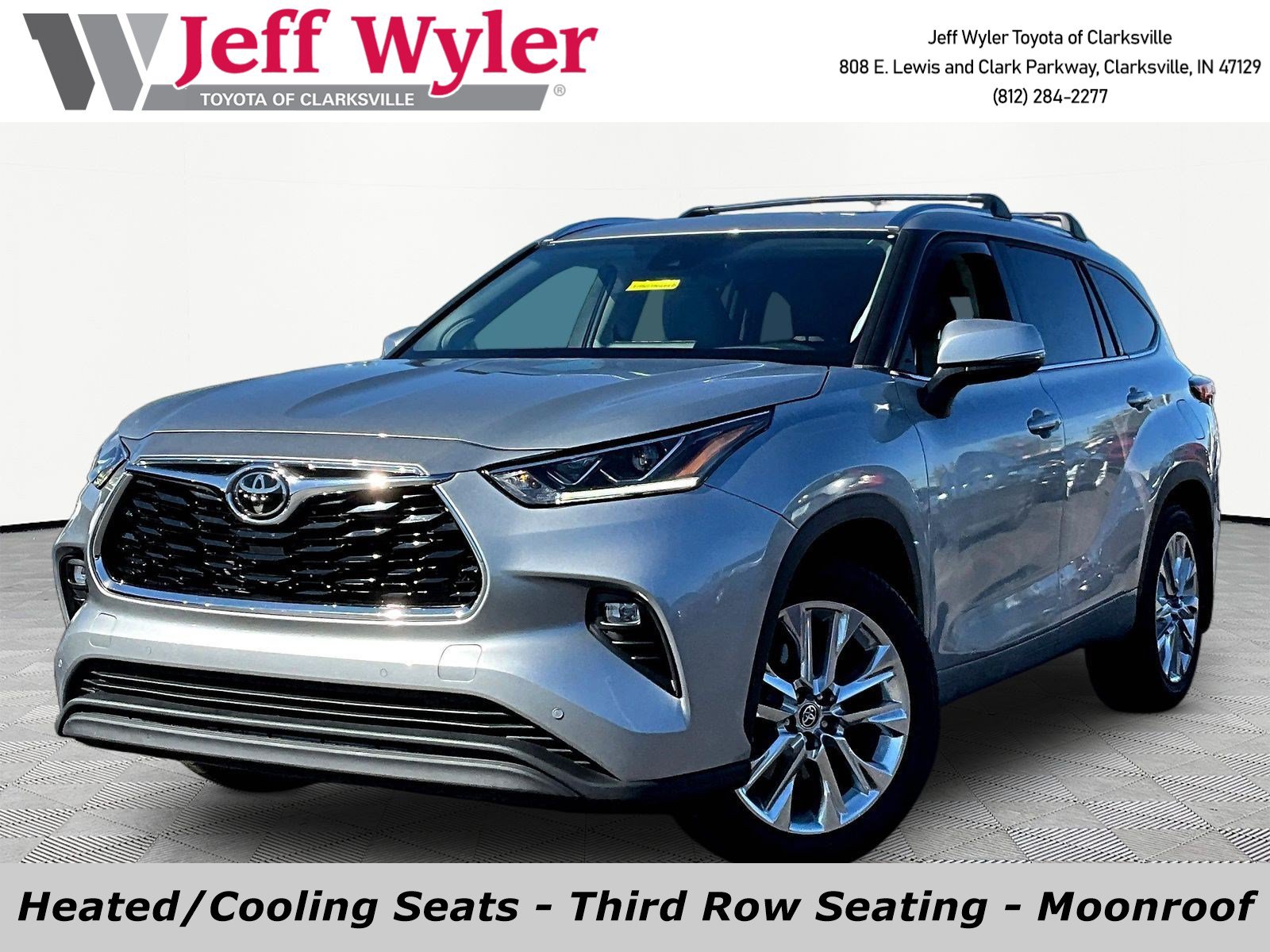 Used 2022 Toyota Highlander Limited AWD/4WD image 1