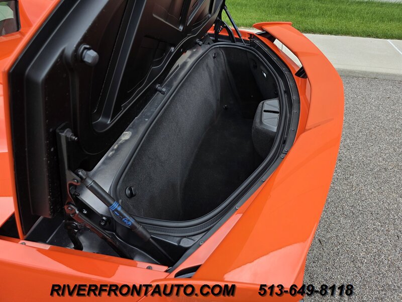 Used 2026 Chevrolet Corvette Stingray Premium Conv w/ Z51 Performance Package RWD image 26