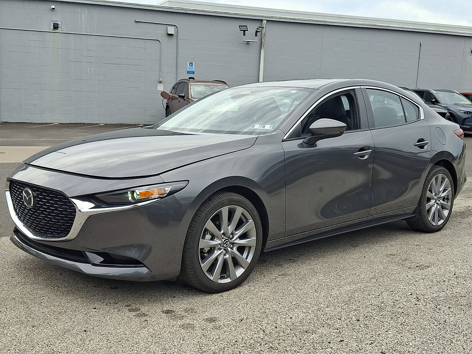 Used 2026 MAZDA MAZDA3 2.5 S Sedan w/ Preferred Pkg FWD image 3