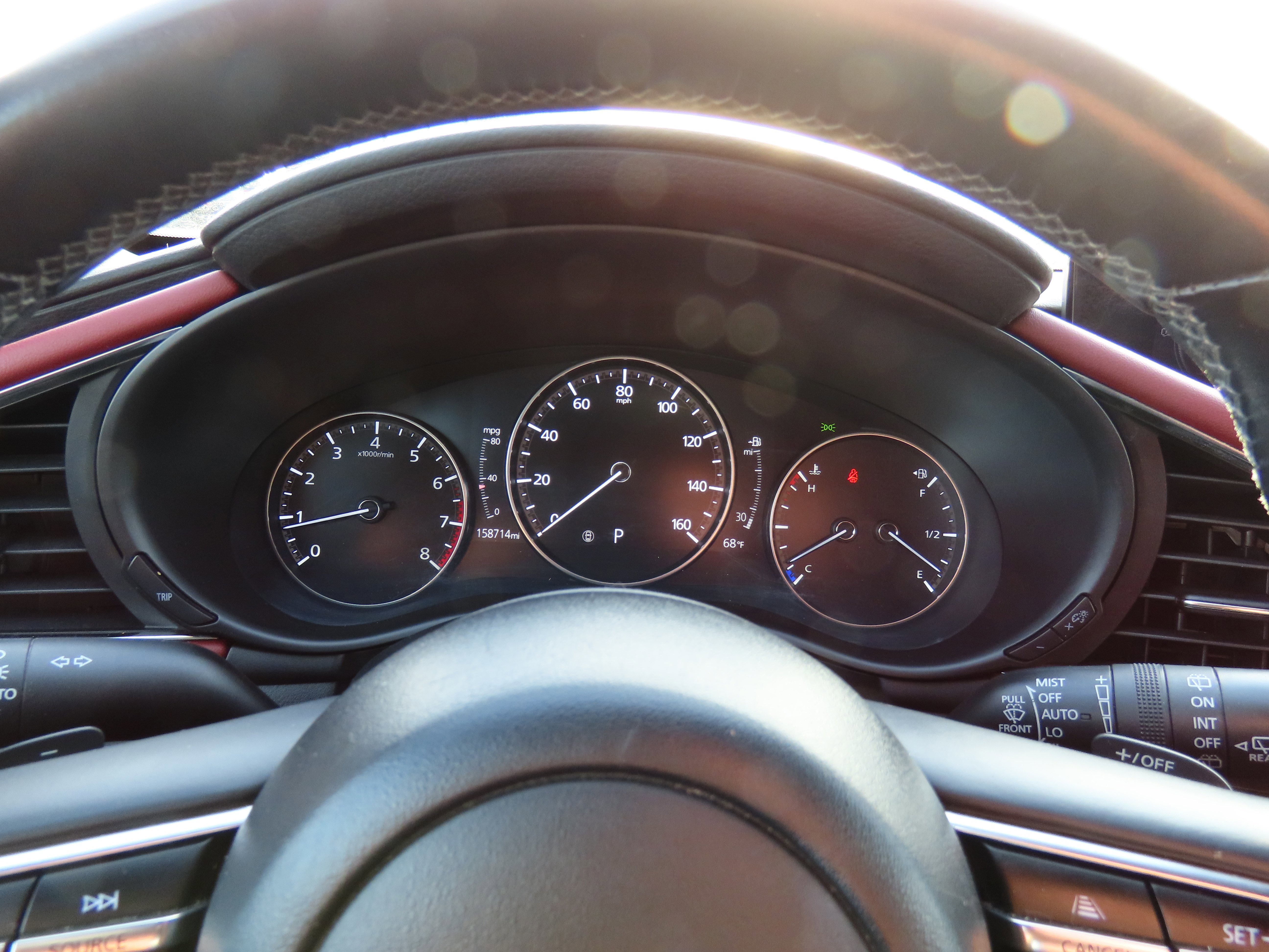 Used 2019 MAZDA MAZDA3 Hatchback w/ Premium Package image 31