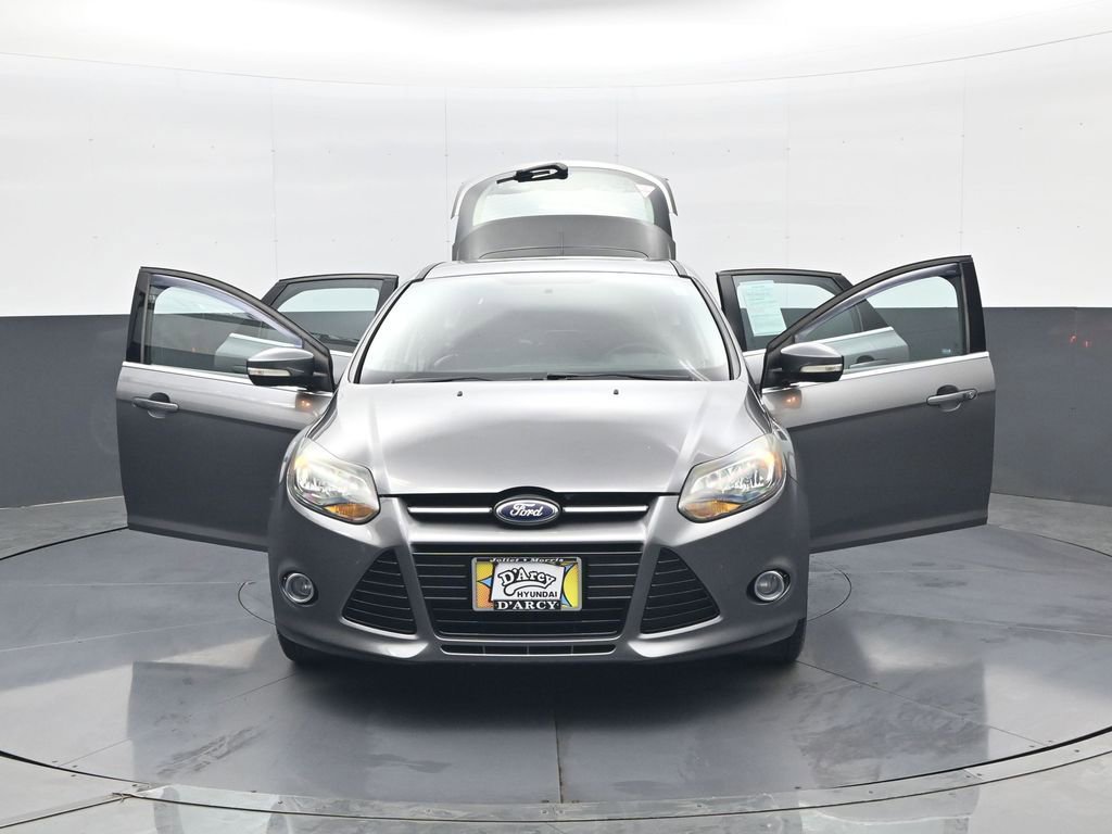 Used 2014 Ford Focus Titanium image 31
