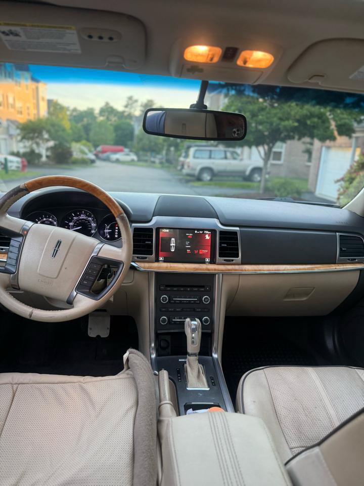 Used 2012 Lincoln MKZ AWD image 9