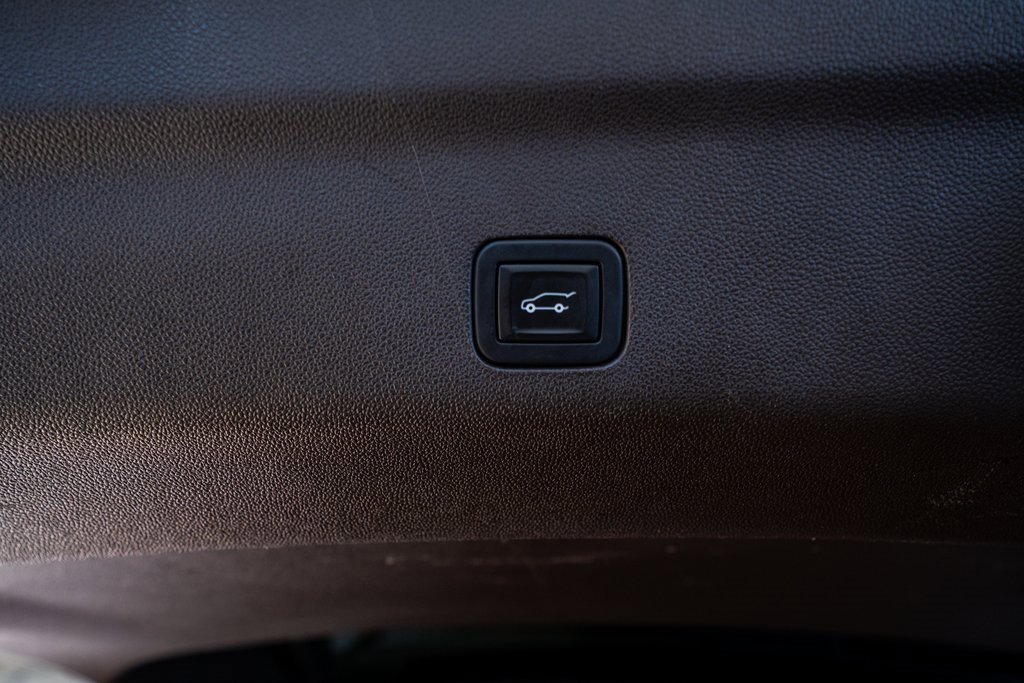 Used 2021 Cadillac Escalade Sport w/ Driver Assist Tech Package image 63