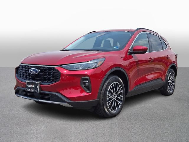 Used 2026 Ford Escape SE w/ PHEV Premium Package