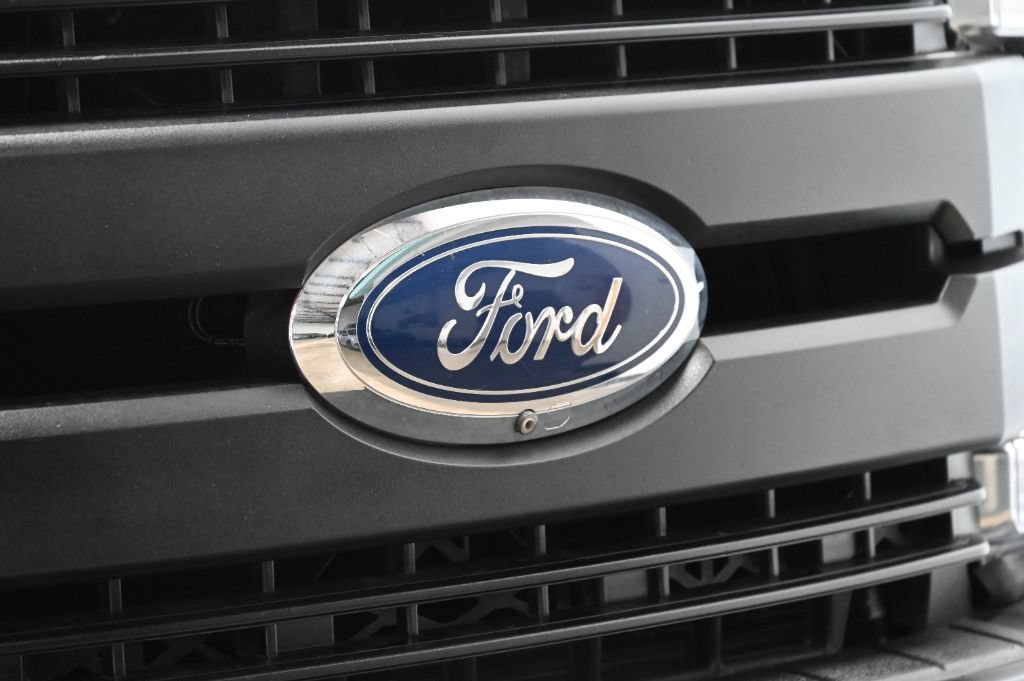 Used 2019 Ford F250 Lariat w/ Lariat Value Package AWD/4WD image 11