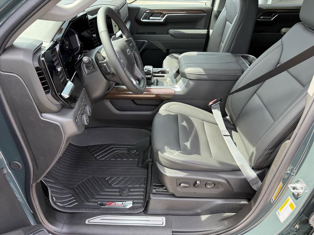 New 2026 Chevrolet Silverado 1500 LT Trail Boss w/ LT Trail Boss Premium Package AWD/4WD image 6