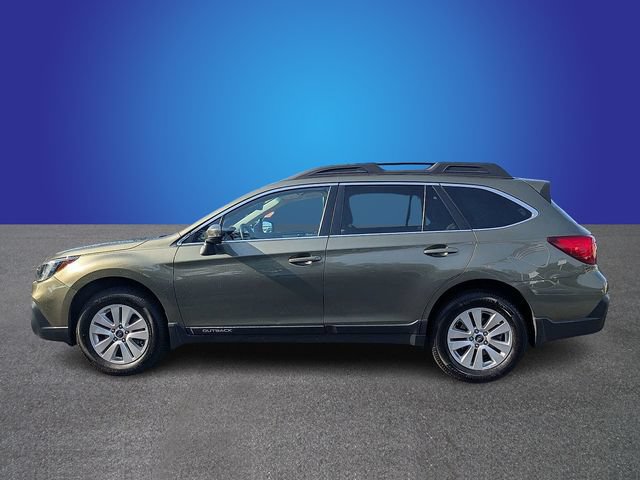 Used 2018 Subaru Outback 2.5i Premium AWD/4WD image 2