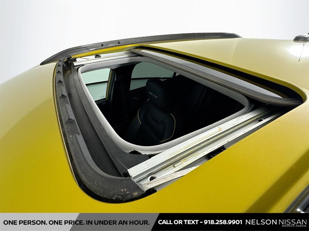 Used 2024 Chevrolet Trax ACTIV w/ Sunroof Package image 21