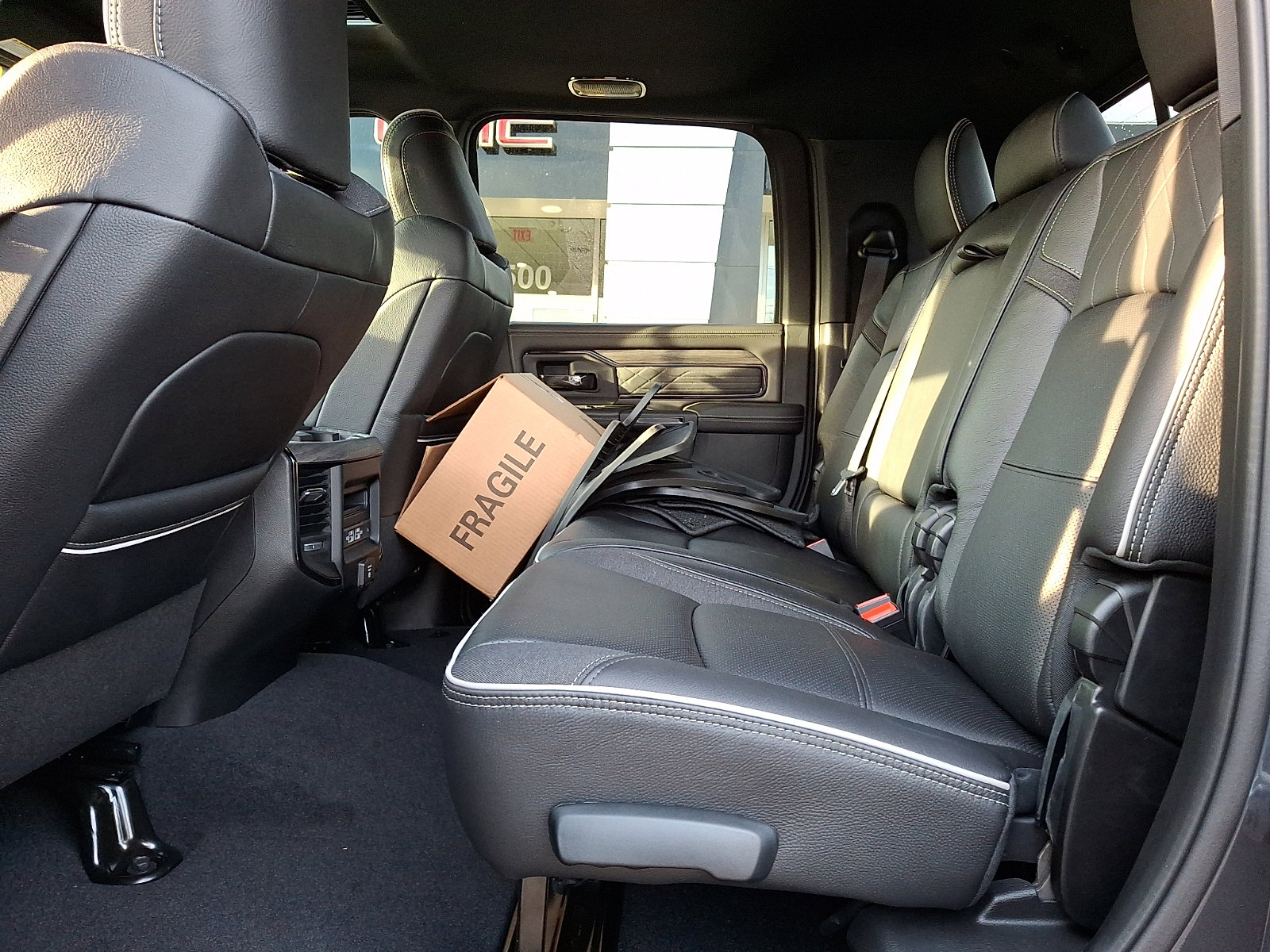 Used 2026 RAM 2500 Limited image 10