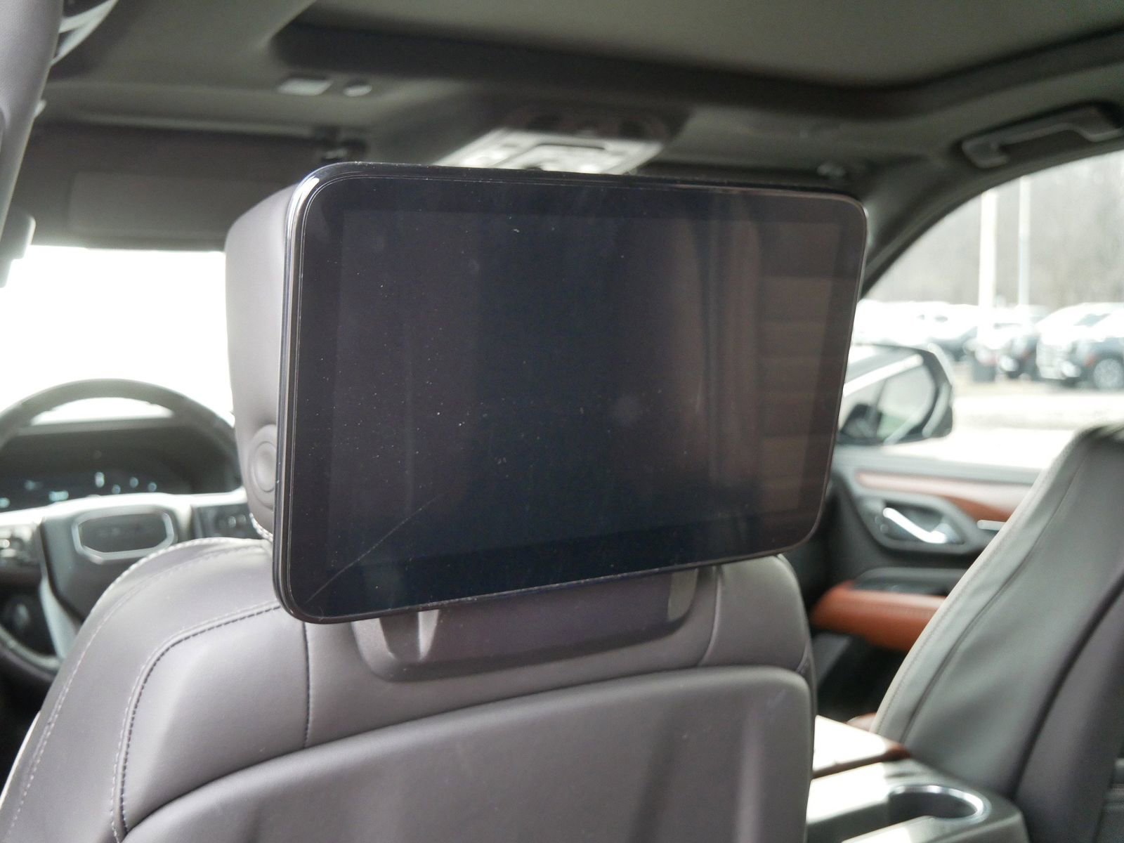 Used 2023 GMC Yukon XL Denali Ultimate image 12
