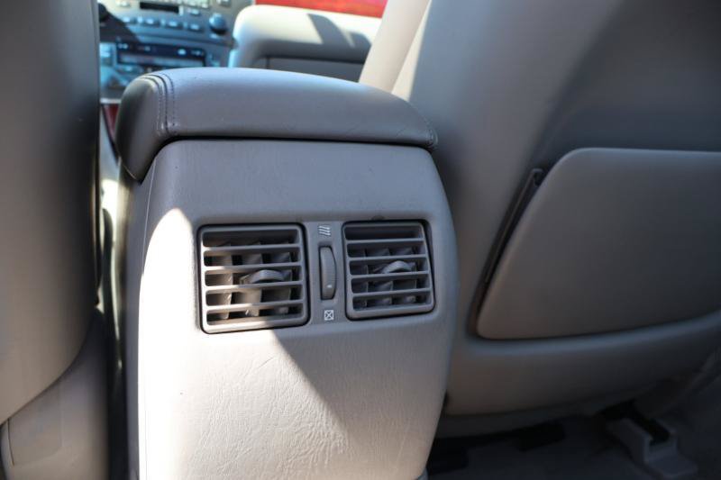 Used 2003 Lexus ES 330 FWD image 24