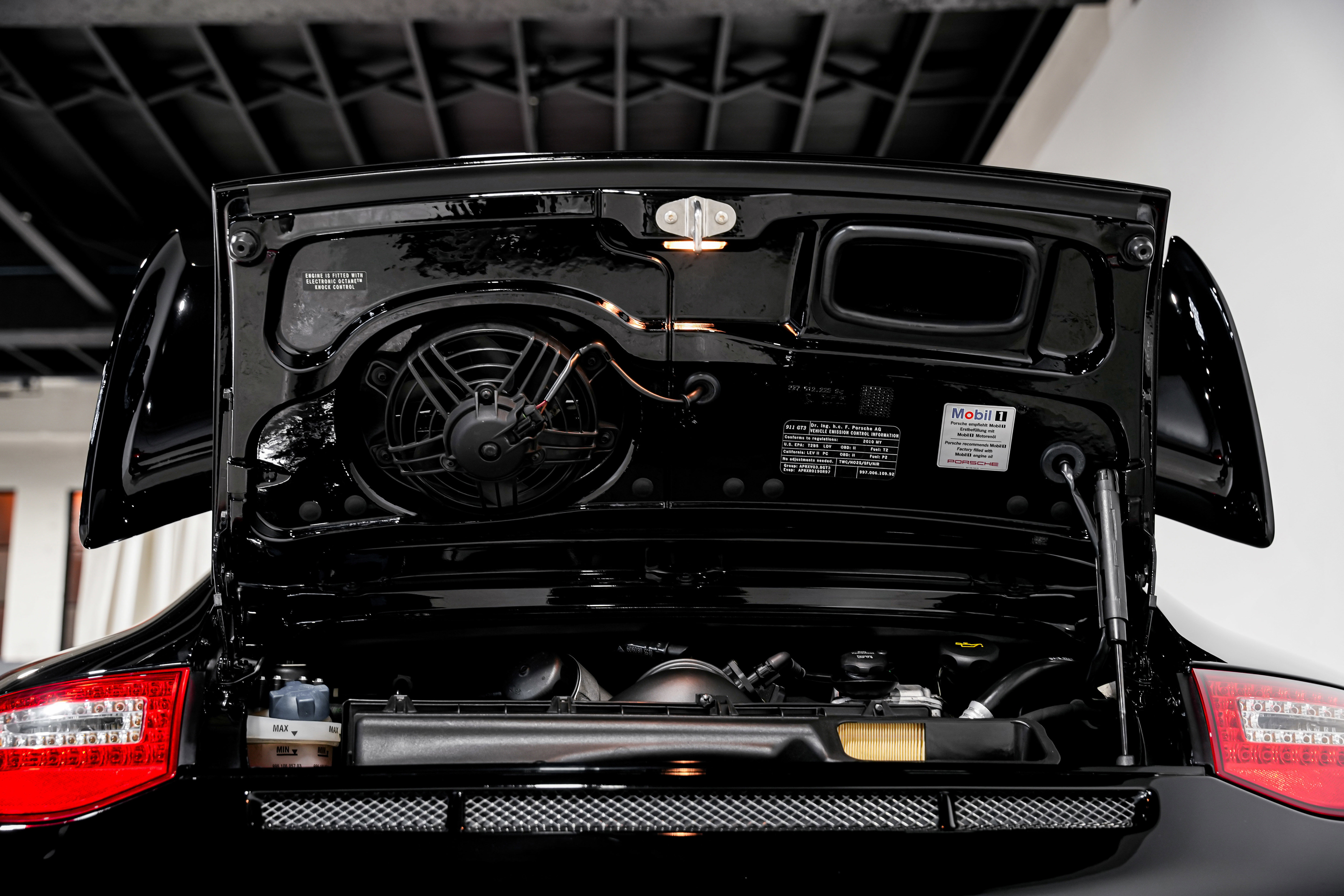 Used 2010 Porsche 911 GT3 image 43