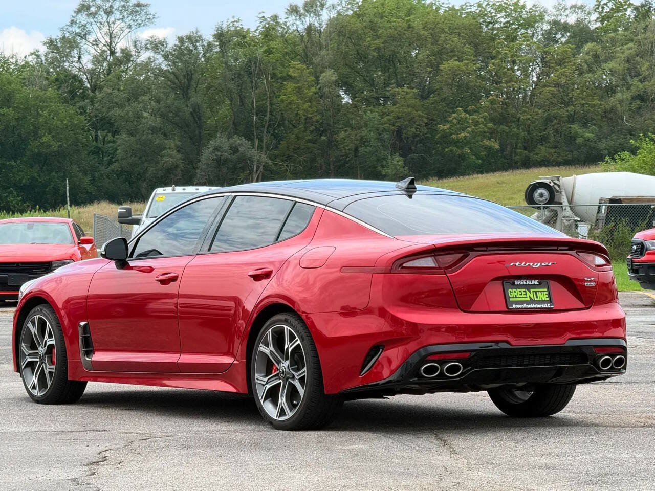 Used 2020 Kia Stinger GT1 AWD/4WD image 2